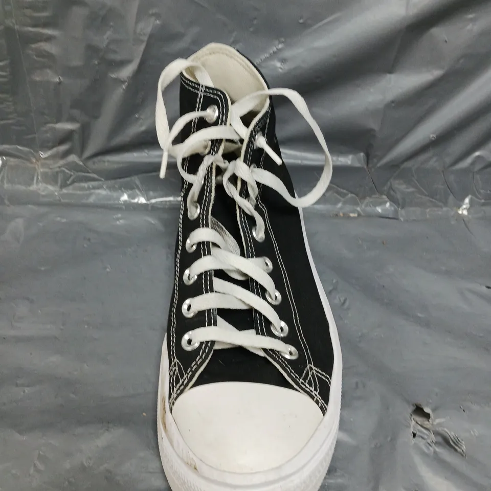 CONVERSE WOMENS MOVE HI TOP TRAINERS - BLACK/WHITE RRP £80