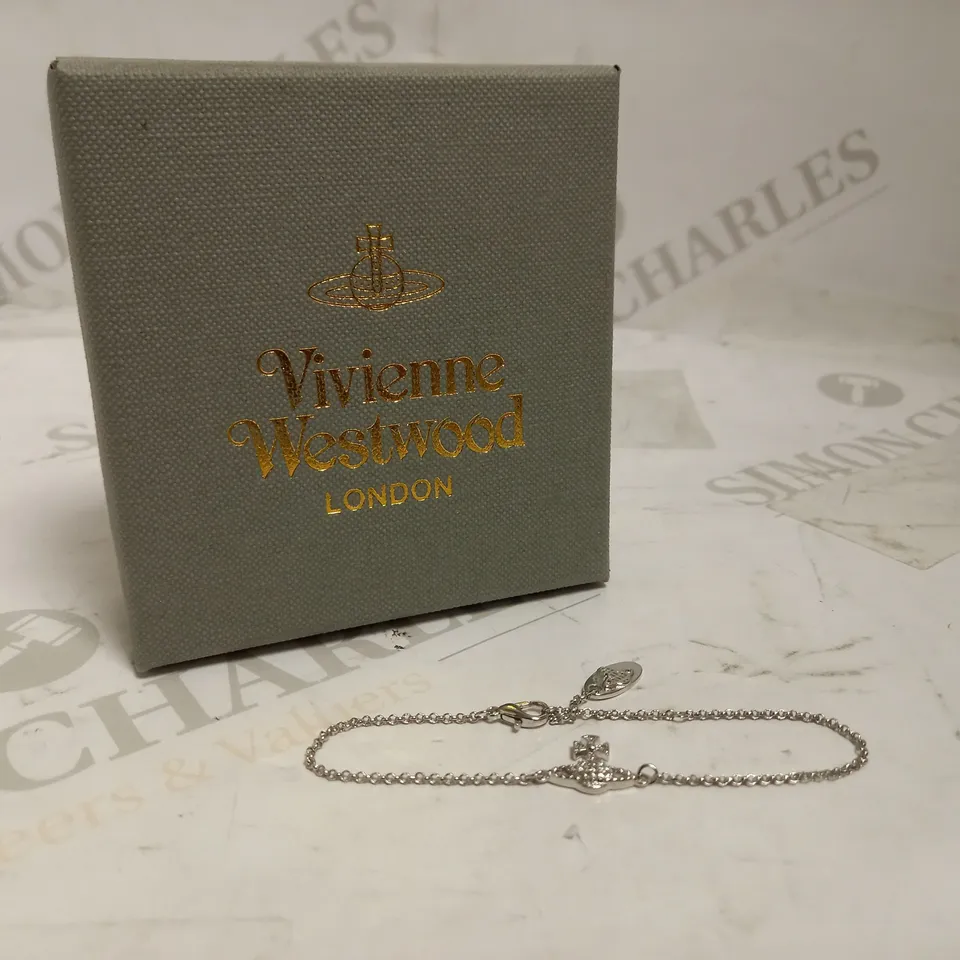 VIVIENNE WESTWOOD-STYLE BRACELET