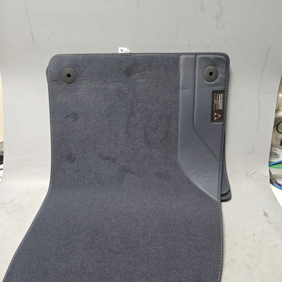 CUPRA TAVASCAN 2024-PRESENT “DARK NIGHT” CARPET MATS 