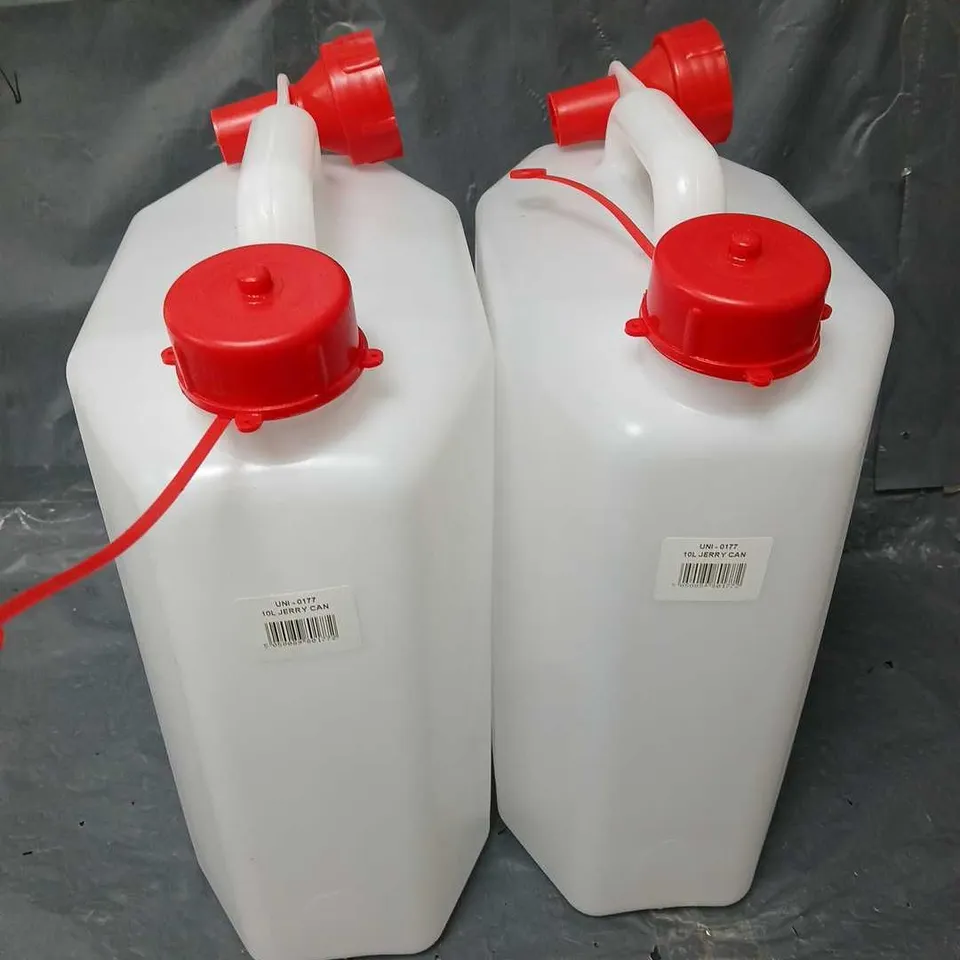 2 PLASTIC 10L JERRY CANS