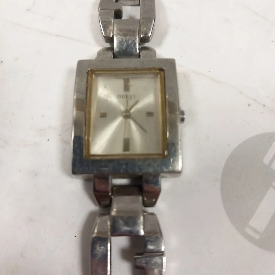 GUESS WRIST WATCH