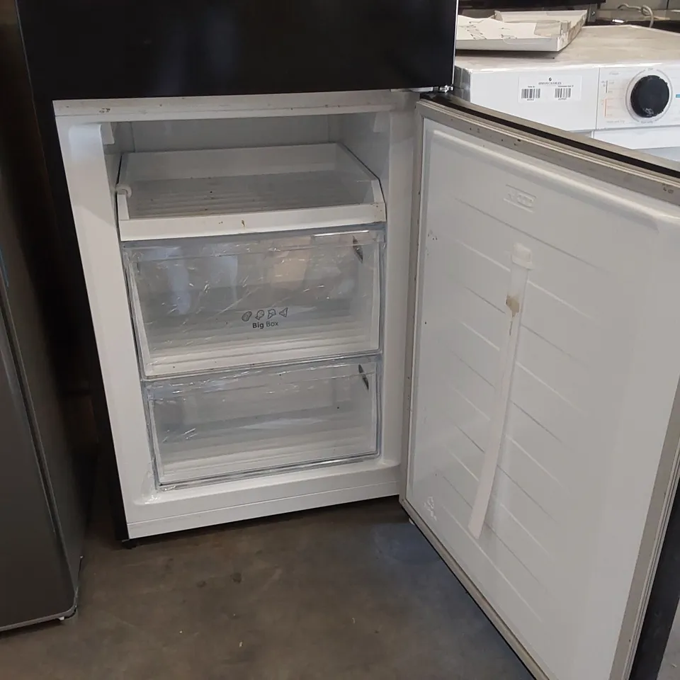 HISENSE RB390N4WB1 70/30 FROST FREE FRIDGE FREEZER - UNPROCESSED RAW RETURN