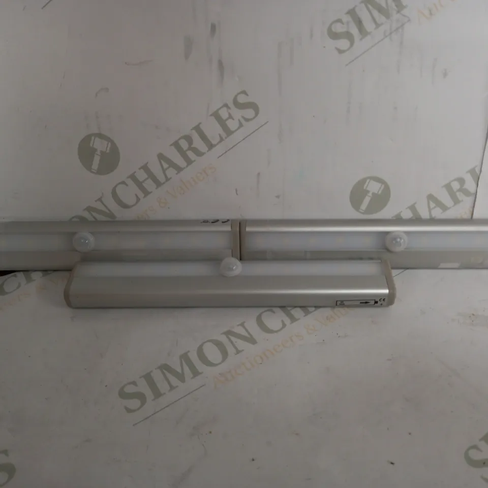 SFIXX BRUSHED ALUMINIUM PIR MOTION SENSOR LIGHTS