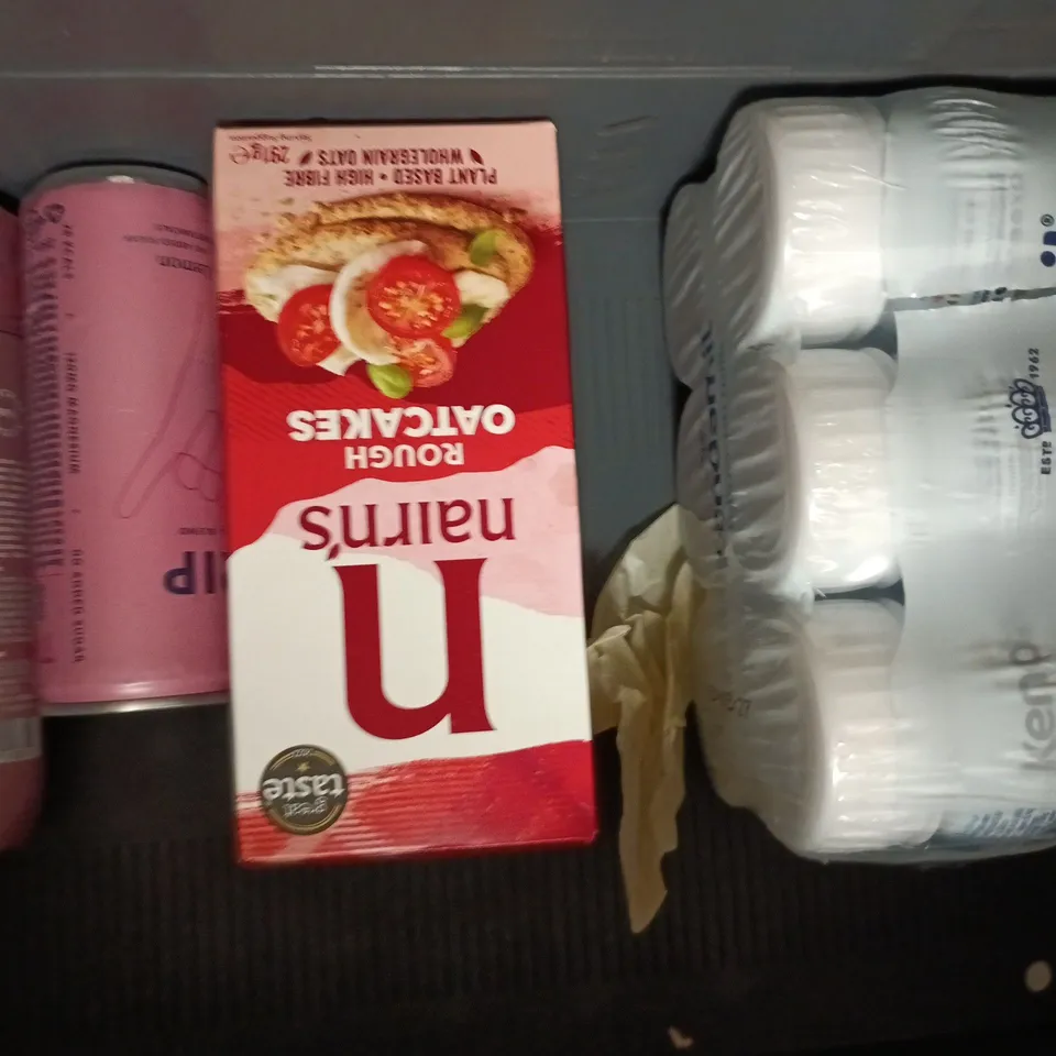 APPROXIMATELY 8 ASSORTED FOOD AND DRINK ITEMS TO INCLUDE PEPSI, HUEL, ETC