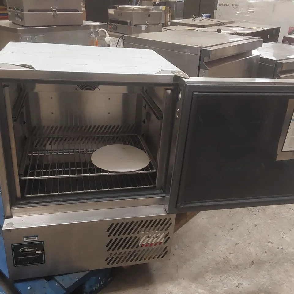 WILLIAMS HAZ5UCSA HC R3 COMMERCIAL UNDERCOUNTER REFRIGERATOR
