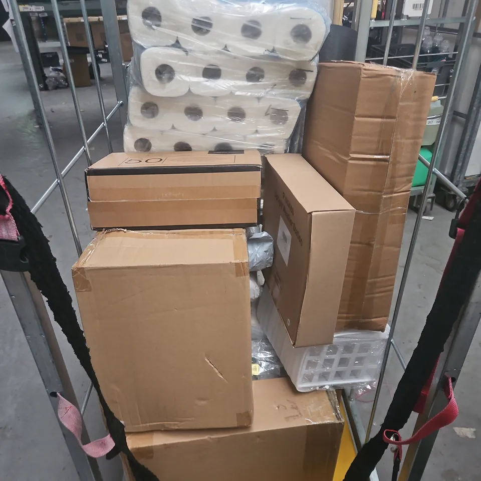 CAGE OF APPROXIMATELY 10 ASSORTED ITEMS INCLUDING PET TRAINING PADS , PHOENIX TOILET ROLL AND UPRIGHT WEATHER STATION 