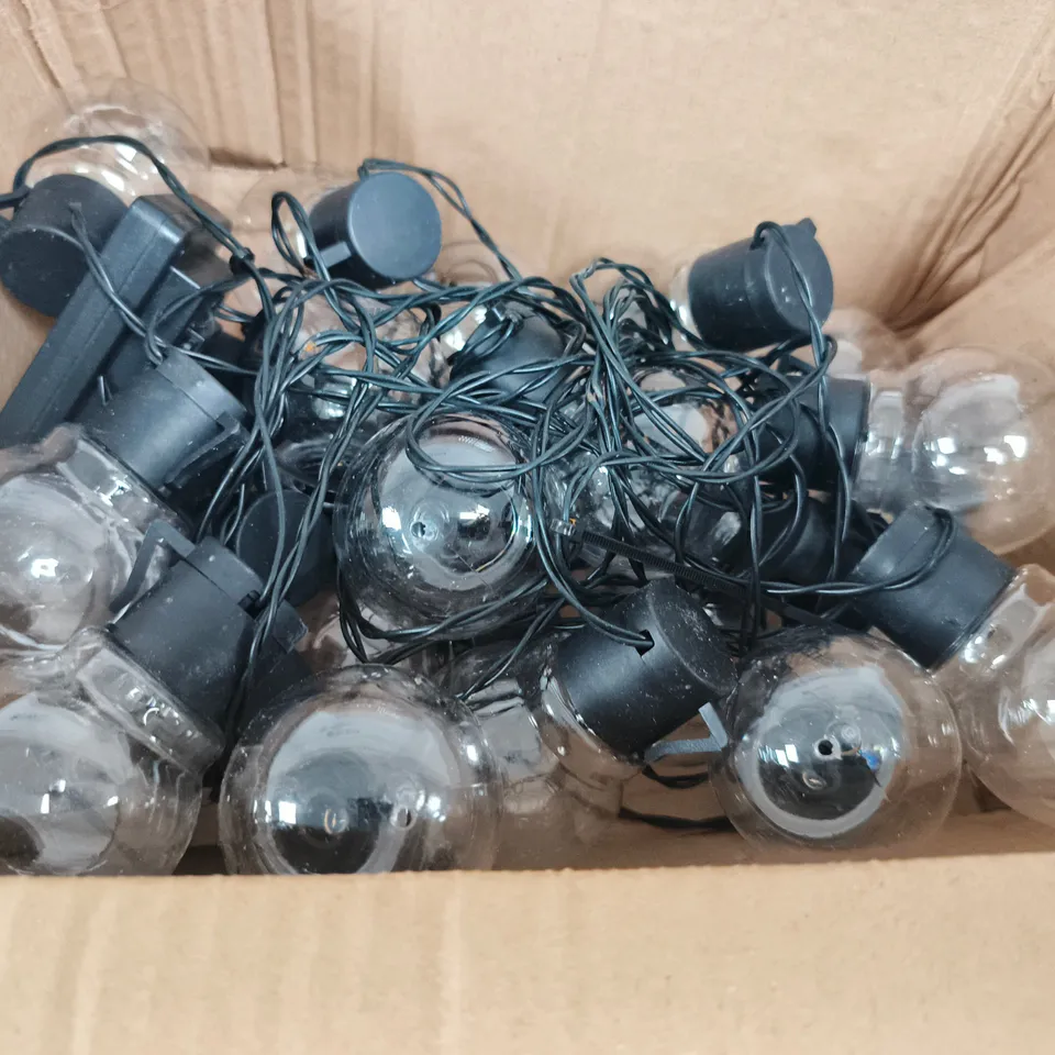 GARDEN STRING LIGHTS WITH CLEAR BULBS – OUTDOOR LIGHTING (LOOSE IN BOX)