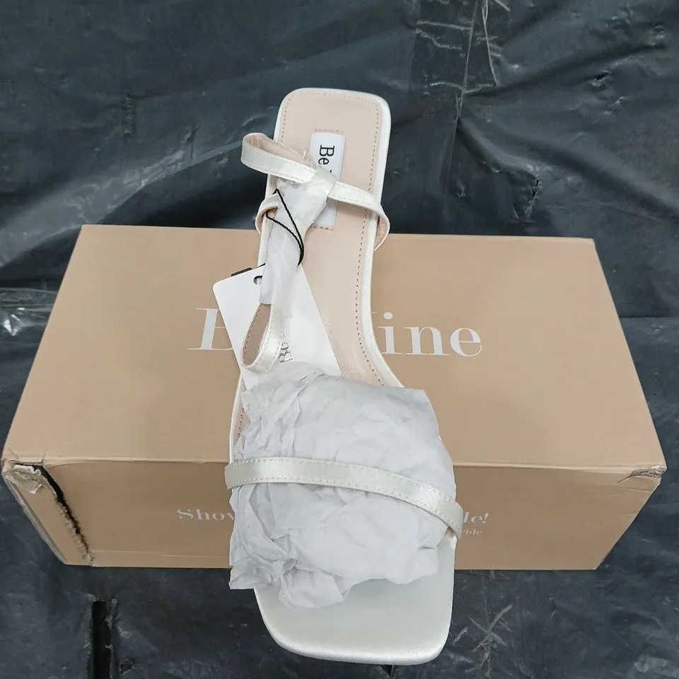 BOXED PAIR OF BE MINE BRIDAL OAKLEY KITTEN HEEL SANDALS - UK SIZE 7