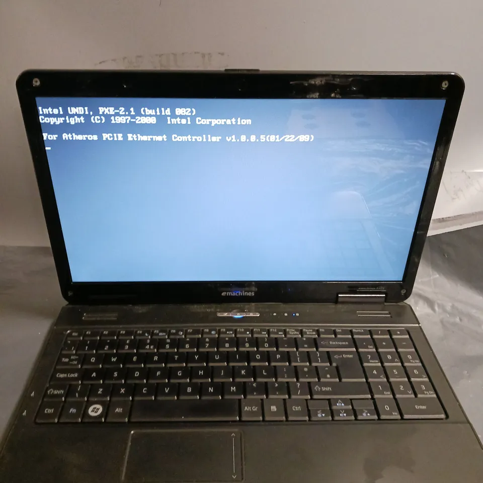 EMACHINES E525 LAPTOP