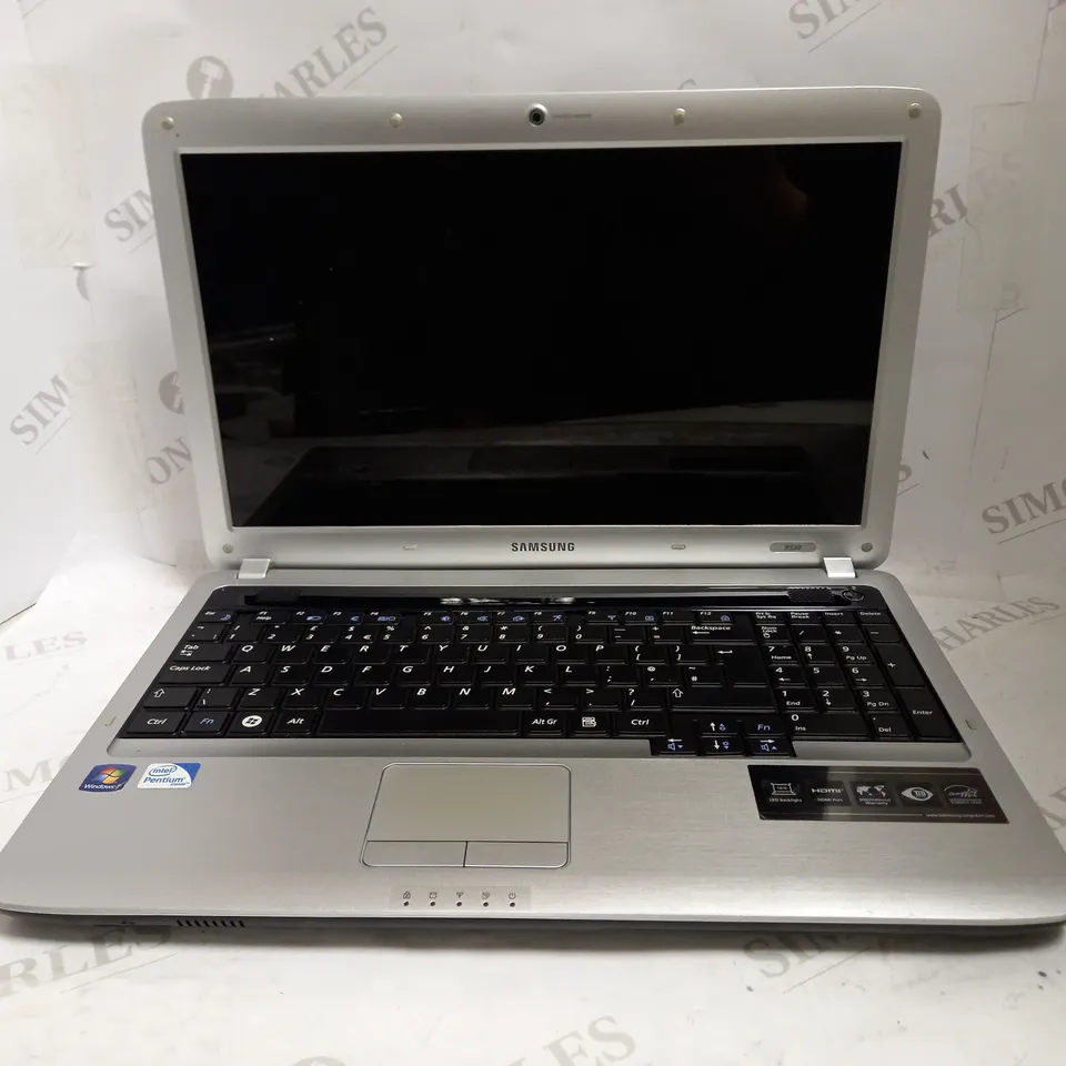 SAMSUNG NOTEBOOK R530 LAPTOP