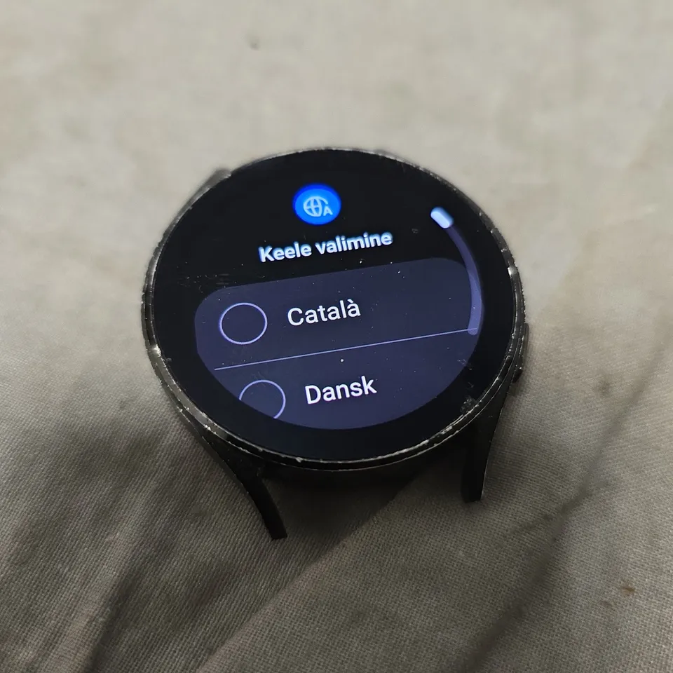 SAMSUNG GALAXY WATCH 4 (NO STRAP)