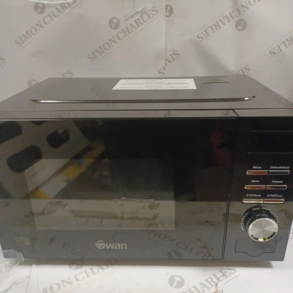 SWAN 20L 700W DIGITAL MICROWAVE RRP £64