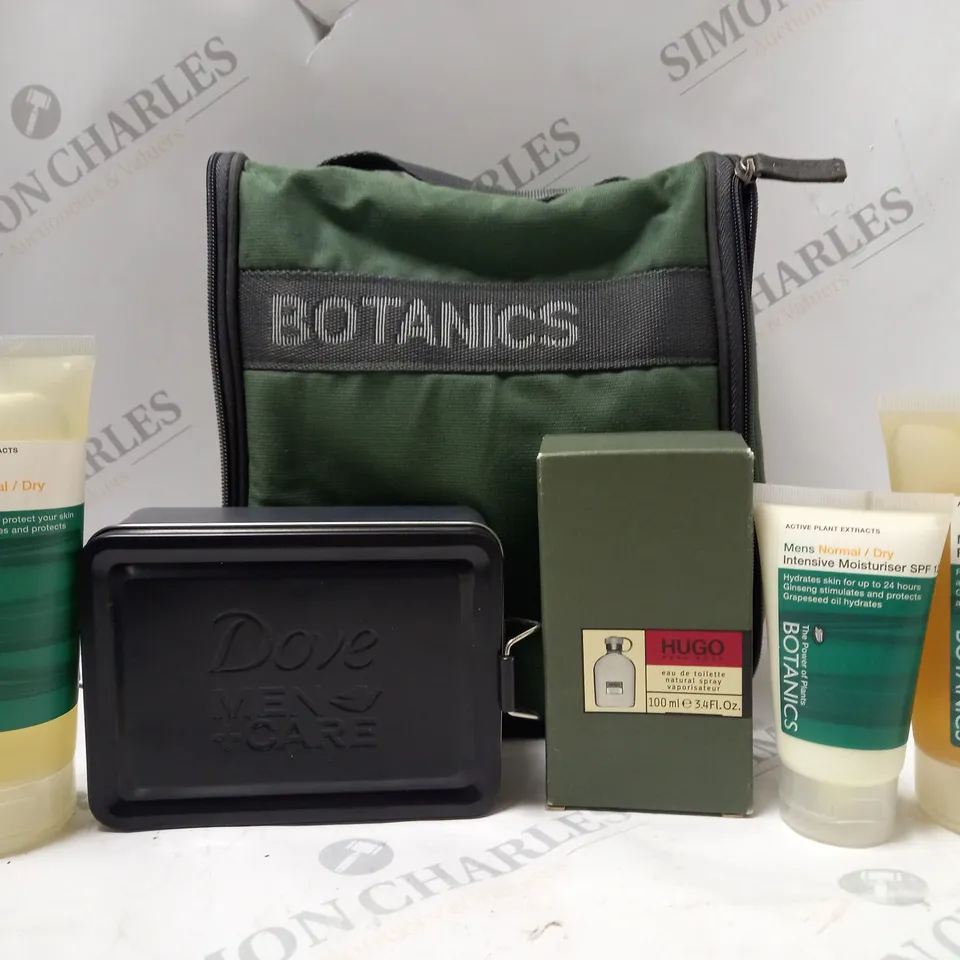 BOTANICS ASSORTED MEN'S GROOMING PRODUCT SET 