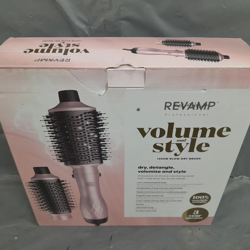 BOXED REVAMP PROFESSIONAL VOLUME AND STYLE 1200W BLOW DRY BRUSH 