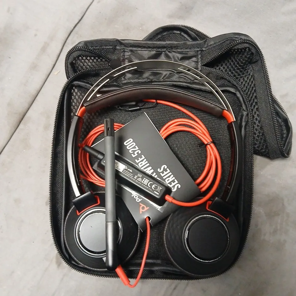 BOXED POLY BLACKWIRE 5220