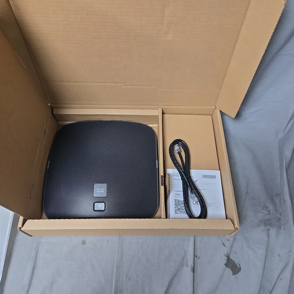 CISCO NETWORK DEVICE – BOXED WITH POWER LEAD