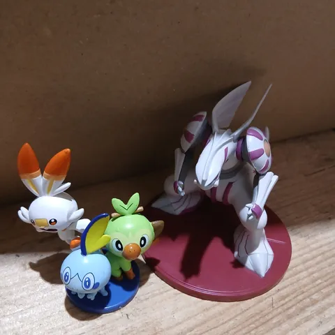 LARGE QUANTITY OF ASSORTED POKEMON FIGURES