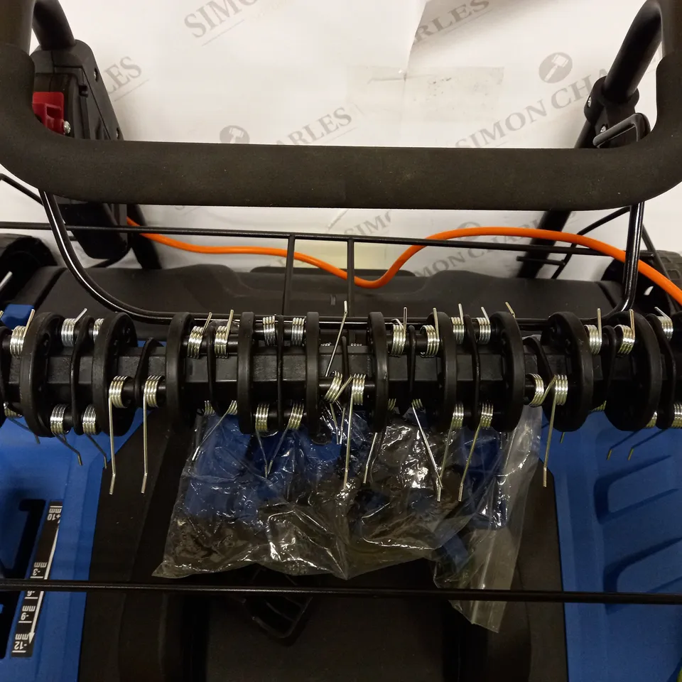 HYUNDAI HYSC1500E LAWN SCARIFIER