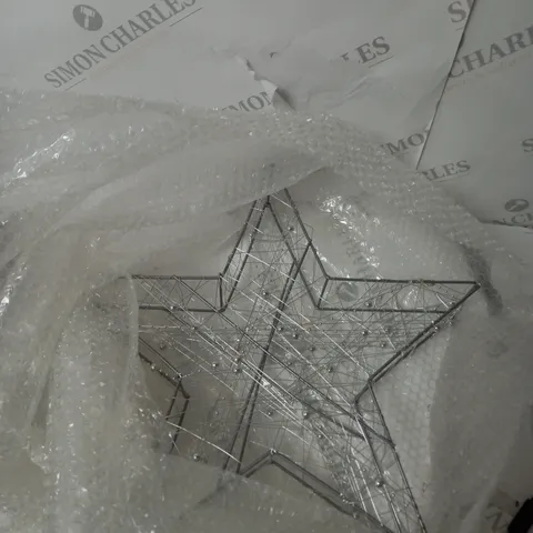 SET OF 2 LIGHT UP STAR ROOM DECORATIONS