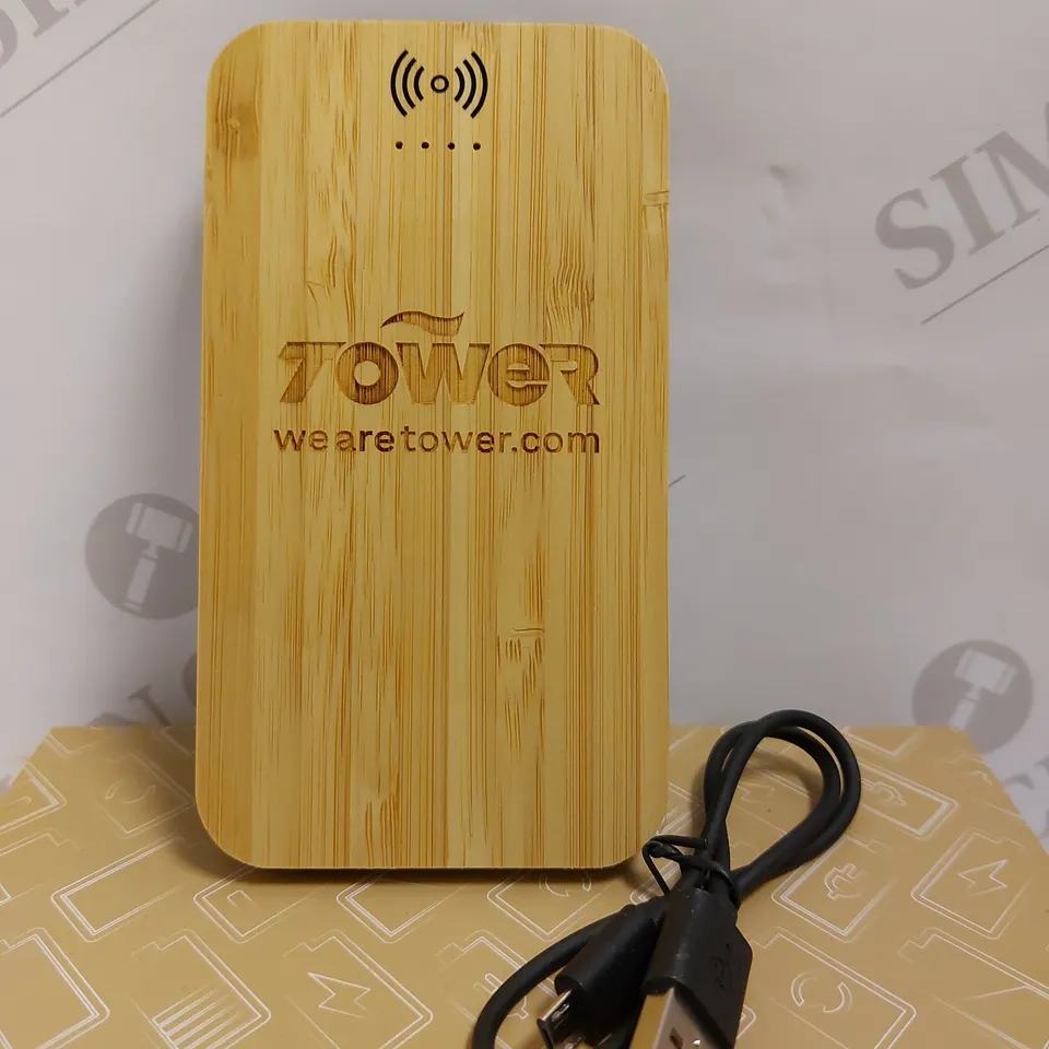 PF CONCEPT AVENUE BAMBOO AND FABRIC POWER BANK - 6000 MAH