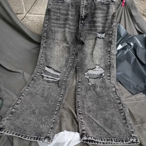 WMen's Distressed Denim Jeans – Grey Wash