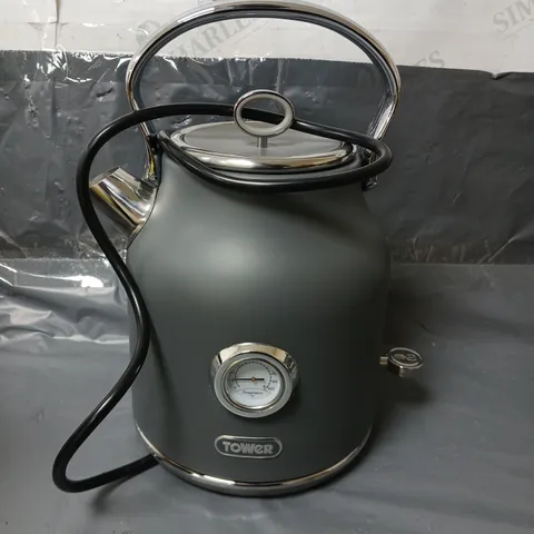 TOWER RENAISSANCE KETTLE IN GREY