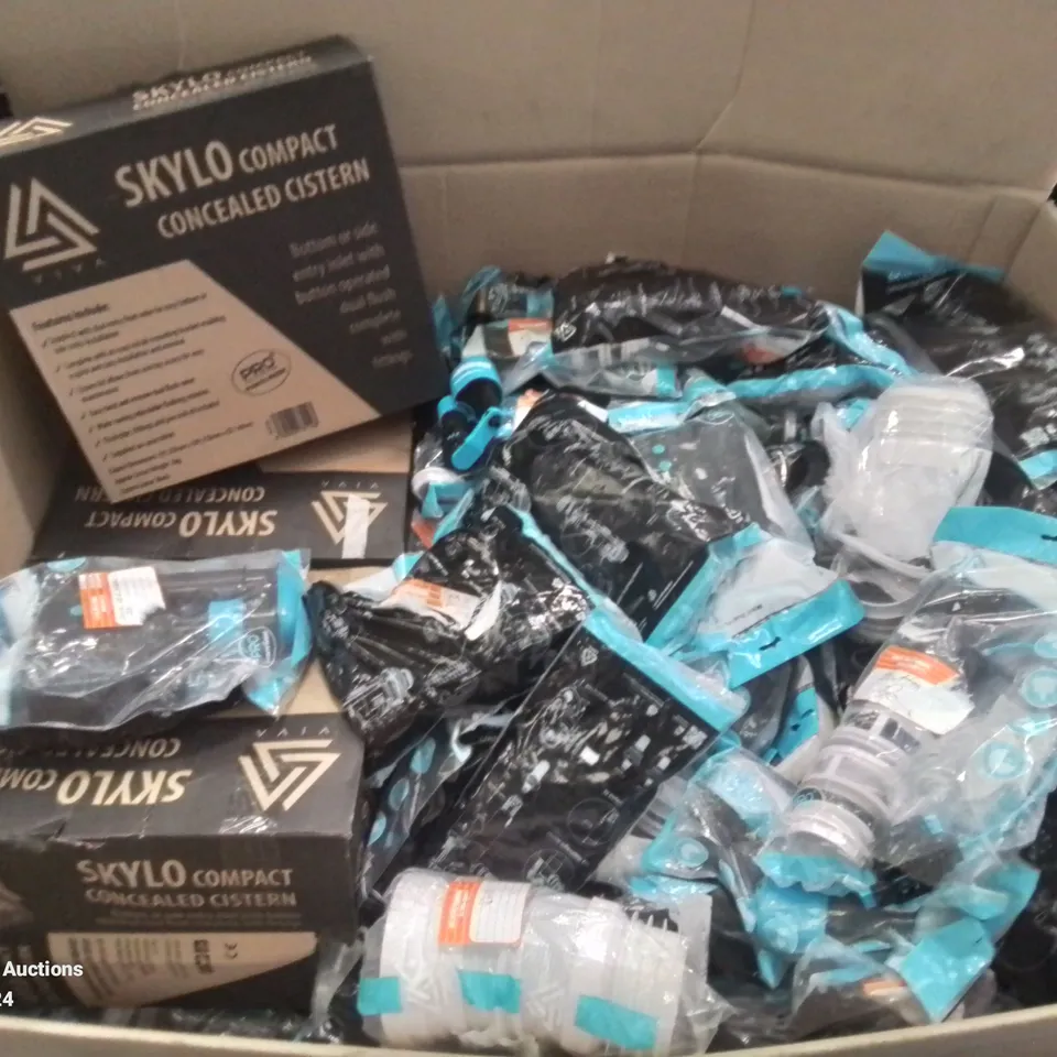 PALLET OF VARIOUS ELECTRICAL AND PLUMBING PARTS AND FITTINGS TO INCLUDE: FLEXI WC FITTINGS AND WC FLUSH BUTTON UNITS