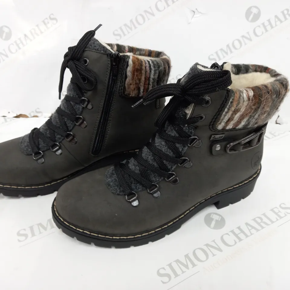 BOXED PAIR OF RIEKER HIKING BOOTS IN GREY UK SIZE 5