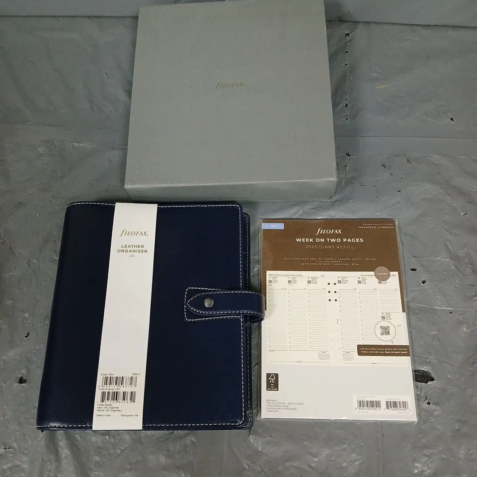 BOXED FILOFAX A5 LEATHER ORGANIZER IN BLUE WITH DIARY REFILL 2025