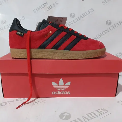 BOXED PAIR OF ADIDAS LONDON GAZELLE GTX SHOE SIN RED/BLACK UK SIZE 7