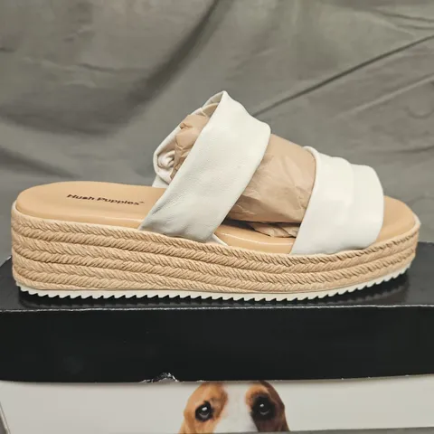 BOXED PAIR OF HUSH PUPPIES RACHEL STRAP SHOES - UK SIZE 6 