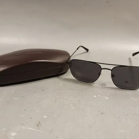 LONDON RETRO RANDOLPH BLACK FRAMED SPECTACLE SUNGLASSES