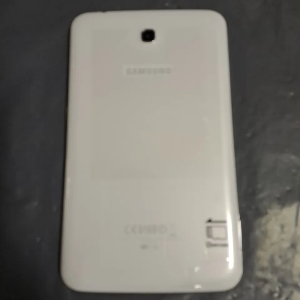 SAMSUNG GALAXY TAB 3 - SM-T210