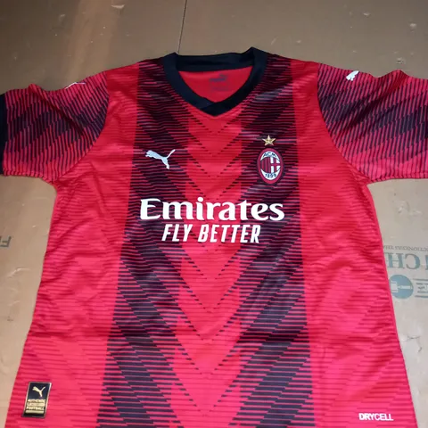 AC MILAN HOME SHIRT WITH 11 IBRAHIMOVIC SIZE 26