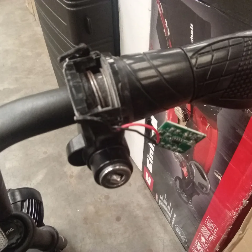 ZINC SPRINTR SEATED ELECTRIC SCOOTER