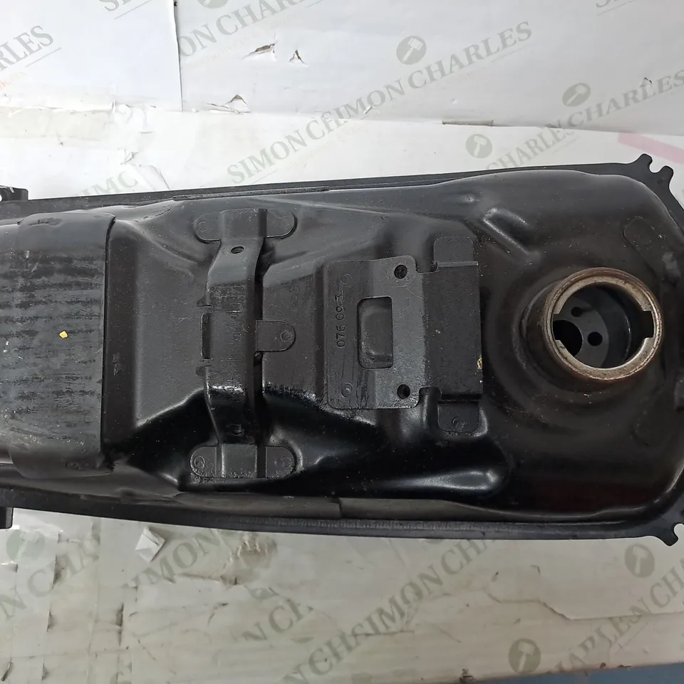 YAMAHA PETROL TANK  COLLECTION ONLY 