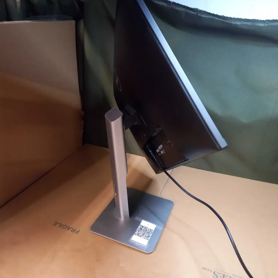 DELL 27" U2715H FLAT PANEL MONITOR WITH ADJUSTABLE STAND - COLLECTION ONLY