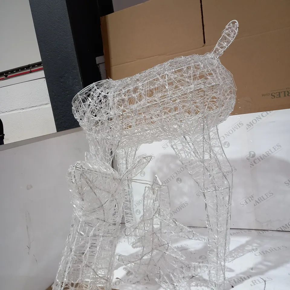 LARGE ACRYLIC REINDEER AND SLEIGH LIGHT UP OUTDOOR CHRISTMAS DECORATION RRP £129.99
