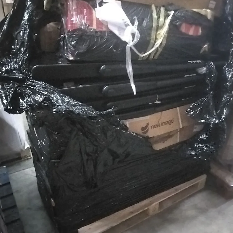 PALLET TO CONTAIN PALLET OF ASSORTED GOODS WHICH INCLUDE; TREADMILLS, MAXI CLIMBER, SIMILAR PRODUCTS ETC