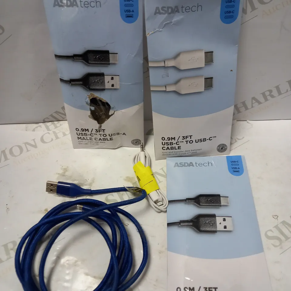 LOT OF FIVE TO INCLUDE 0.9 USB-C TO USB-A CABLE , ETC