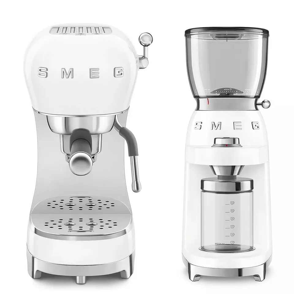 SMEG ESPRESSO COFFEE MACHINE EFC02WHUK & ELECTRIC COFFEE GRINDER - WHITE