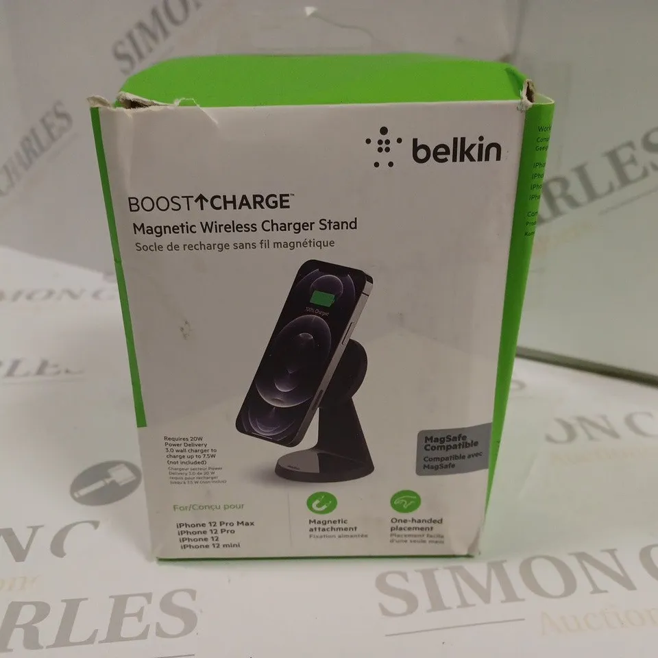 BELKIN BOOST CHARGE MAGNETIC WIRELESS CHARGER STAND FOR IPHONE 12