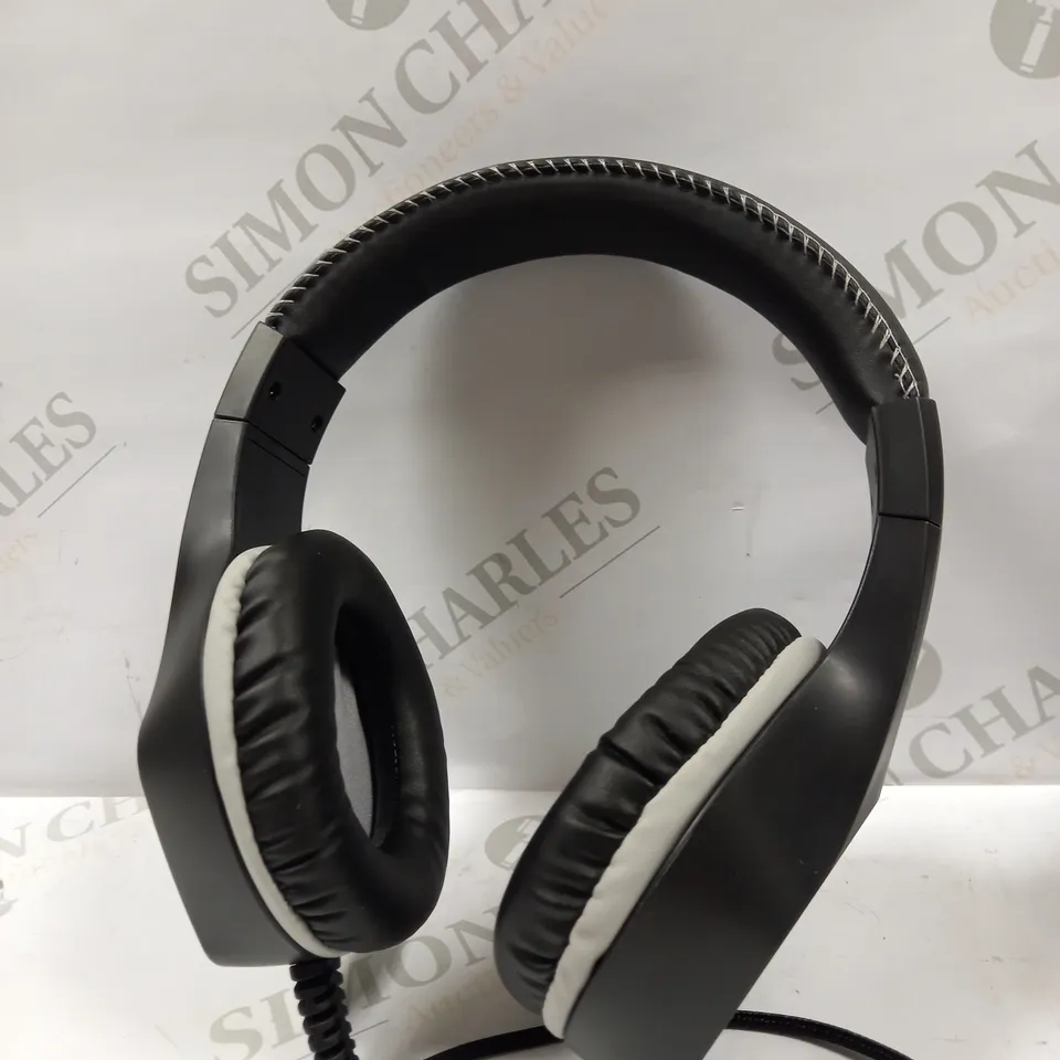 BLACKWEB PC STEREO GAMING HEADSET