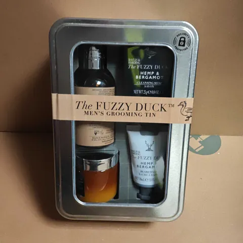 SEALED FUZZY DUCK MENS GROOMING TIN