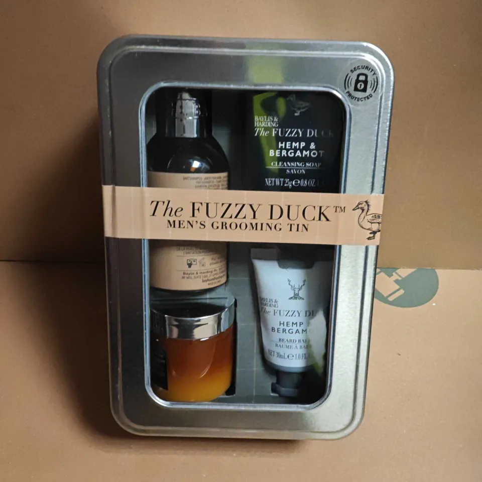SEALED FUZZY DUCK MENS GROOMING TIN