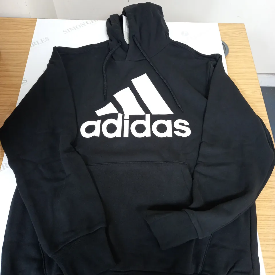 ADIDAS BLACK HOODIE - M