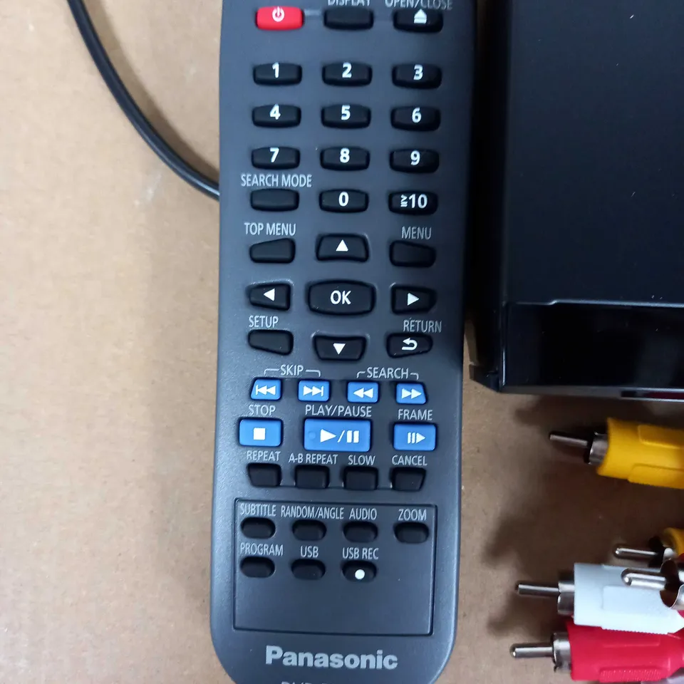 PANASONIC DVD-S500EB-K DVD/CD PLAYER - BLACK