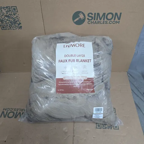 LIVMORE DOUBLE LAYER FAUX FUR BLANKET - 180 X 150 CM