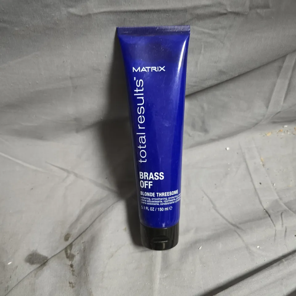 APPROXIMATELY 22 X MATRIX TOTAL RESULTS BRASS OFF BLONDE THREESOME 150ML
