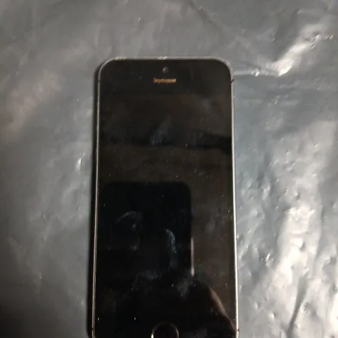 APPLE IPHONE 5S - MODEL  A1457